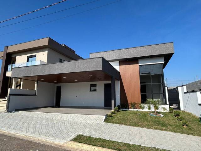 #31815 - Casa para Venda em São José dos Campos - SP